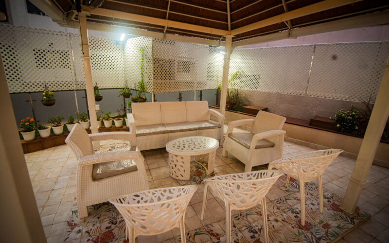 Golden Hour on the Rooftop: An Evening Worth Planning For